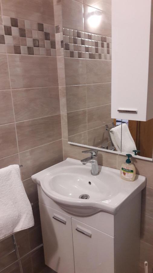 Soba Biondic Apartman Zengg Kültér fotó