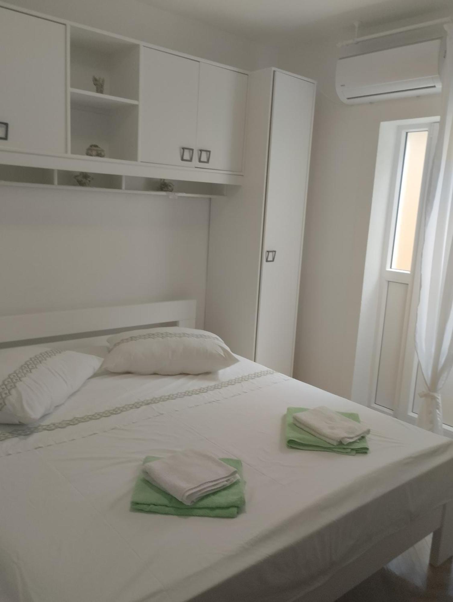 Soba Biondic Apartman Zengg Kültér fotó