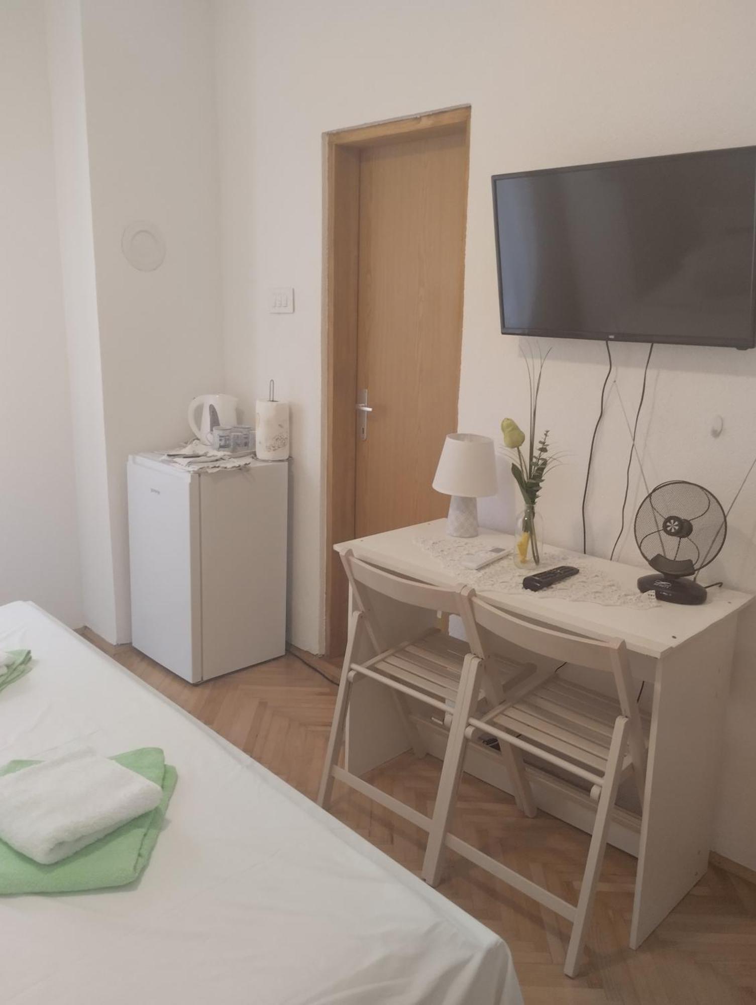 Soba Biondic Apartman Zengg Kültér fotó